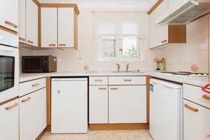 KITCHEN- click for photo gallery